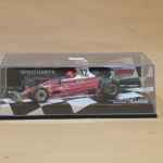 FERRARI 312T 1975 N.LAUDA 1/43 CON TECA MINICHAMPS (NB: piccolo graffio sulla teca prezzo ribassato) MINICHAMPS - automodelli statici- da collezione, FORMULA 1 DA COLLEZIONE foto 2