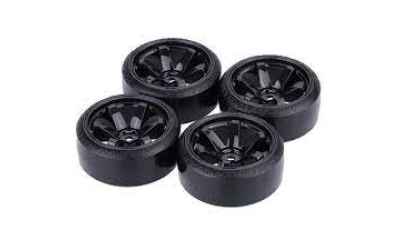 pdm set gomme da drift 1 /10 con esagono 12mm complete di cerchi neri a 6 razze (diametro 61mm; larghezza 26mm)