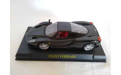 BRUMM FERRARI ENZO 1/43 NERA CON BASETTA + TECA