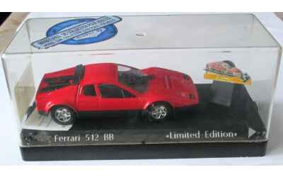 SOLIDO FERRARI 512BB RED 1/43 LIMITED EDITION CON SPILLA (PREZZO OFFERTA TECA APPENA LESIONATA)