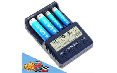 skyrc SKYRC NC1500 Charger Stilo AA-AAA x 4 con alimentazione USB