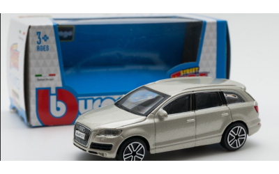 burago BURAGO STREET FIRE 1:43 AUDI Q7 silver chiaro met.