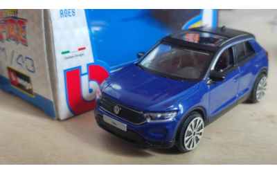 burago BURAGO STREET FIRE 1:43 Volkswagen T-Roc 2023 blu scuro met.