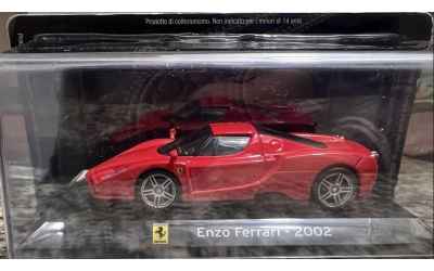 pdm Ferrari 1/43 Enzo 2002 rossa con teca