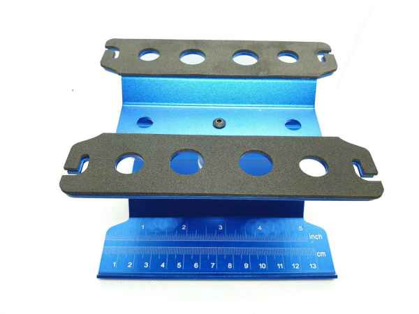porta automodello universale in alluminio anodizzato blu per 1/8 e 1/10 regolabile sia in altezza che in rotazione con grano di fissaggio