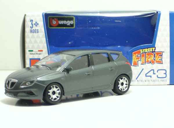 BURAGO STREET FIRE 1:43 AUTO DIE CAST METAL -  LANCIA DELTA METAL GREY burago - automodelli statici- da collezione, GT- stradali da collezione plurimarche 1/43-1/32-1/24