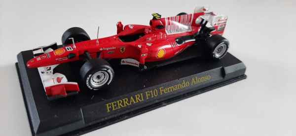 FERRARI F10 FERNANDO ALONSO 1/43 CON BASETTA N.8 pdm - automodelli statici- da collezione, FORMULA 1 DA COLLEZIONE
